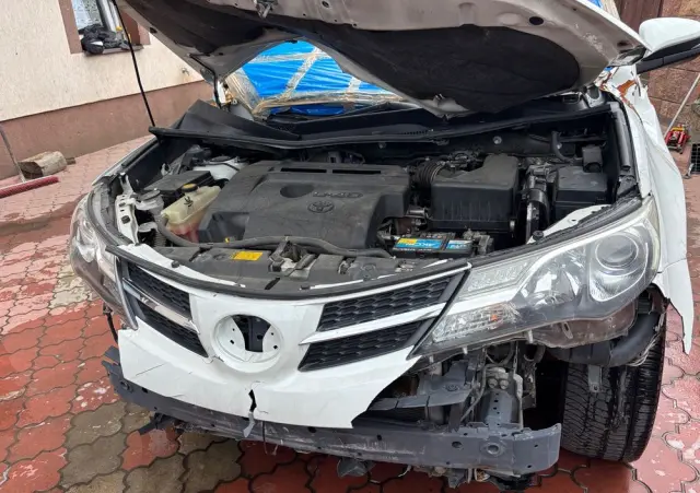 TOYOTA RAV4 2.0 D-4D 4x2 Start-Stop Comfort