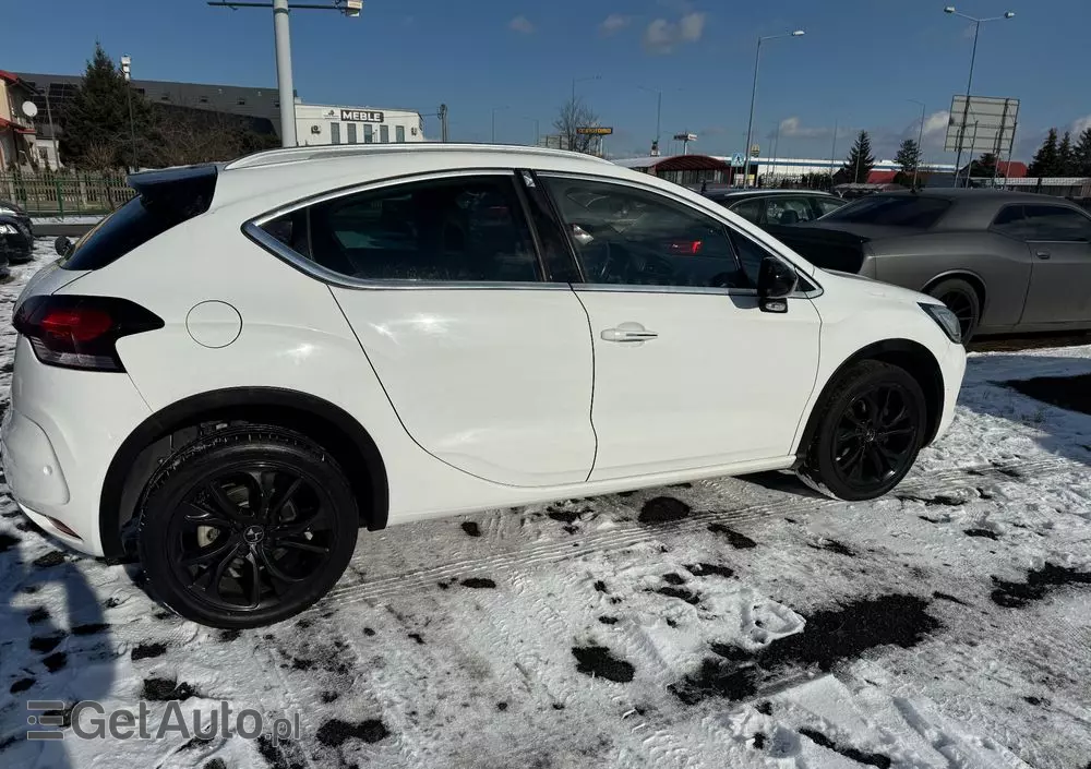 DS AUTOMOBILES DS 4 Crossback 