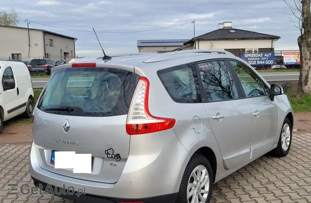 RENAULT Grand Scenic 
