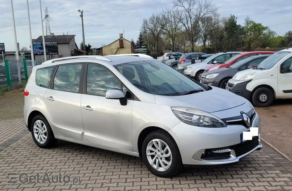 RENAULT Grand Scenic 