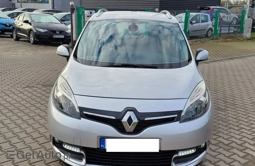 RENAULT Grand Scenic 