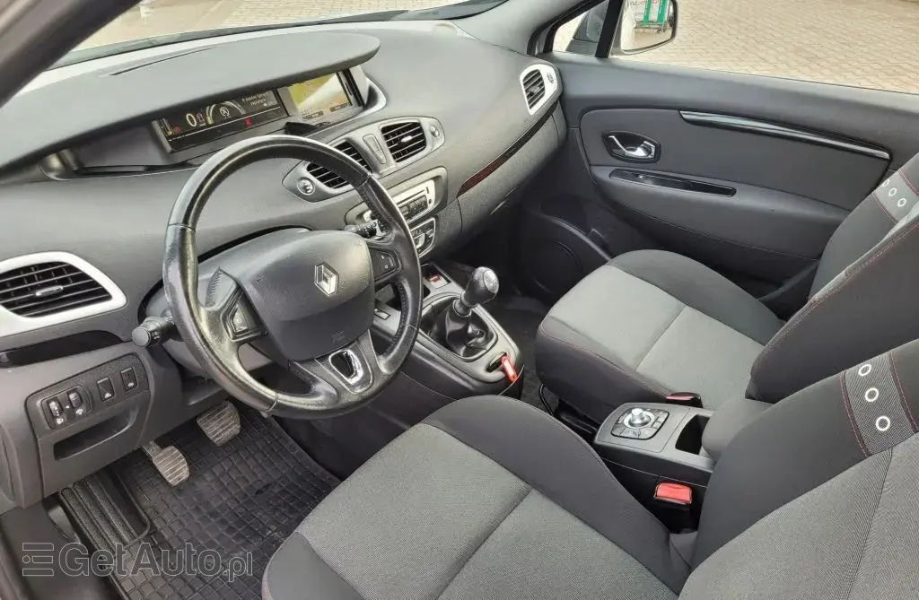 RENAULT Grand Scenic 