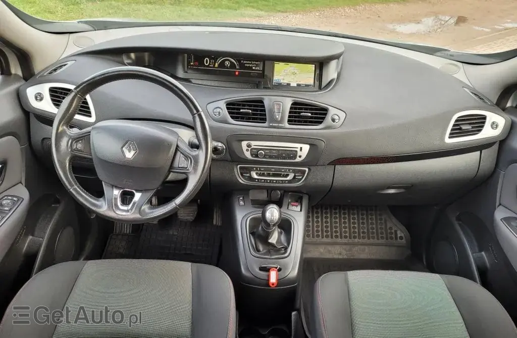 RENAULT Grand Scenic 