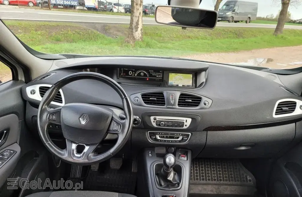 RENAULT Grand Scenic 