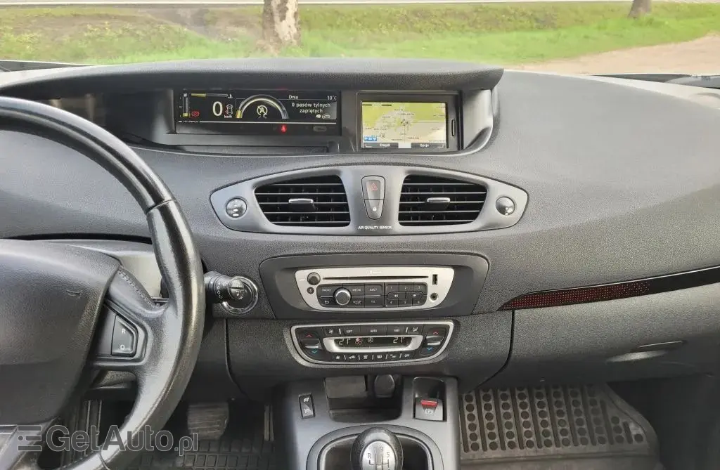 RENAULT Grand Scenic 