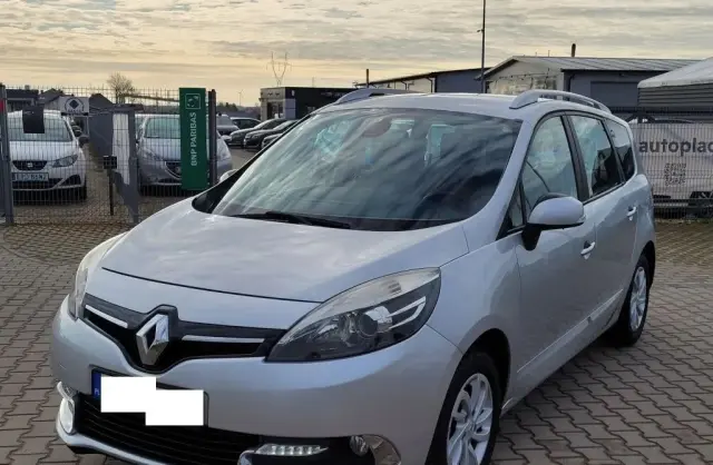 RENAULT Grand Scenic 