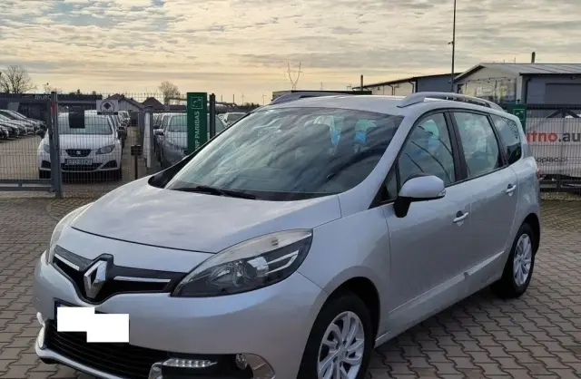 RENAULT Grand Scenic 