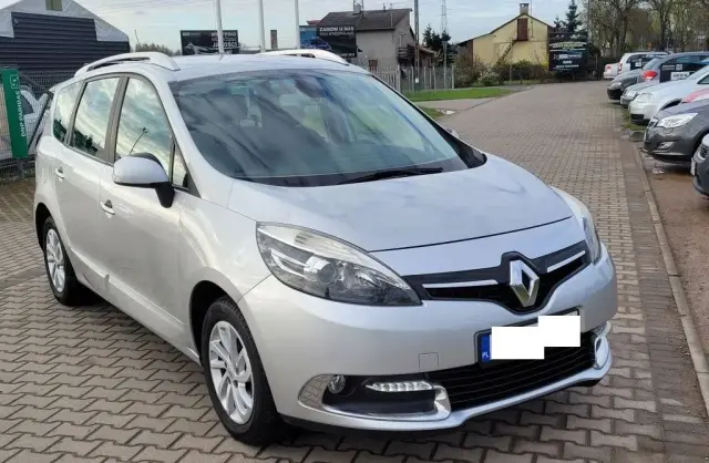 RENAULT Grand Scenic 