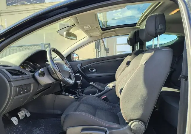 RENAULT Megane 2.0 16V RS