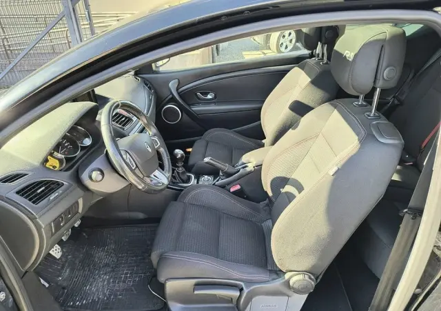 RENAULT Megane 2.0 16V RS