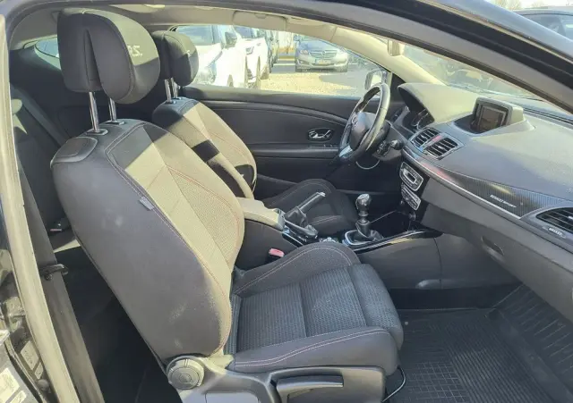 RENAULT Megane 2.0 16V RS