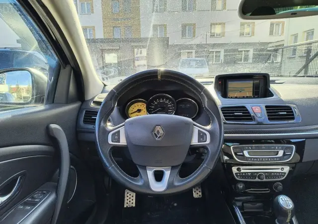 RENAULT Megane 2.0 16V RS