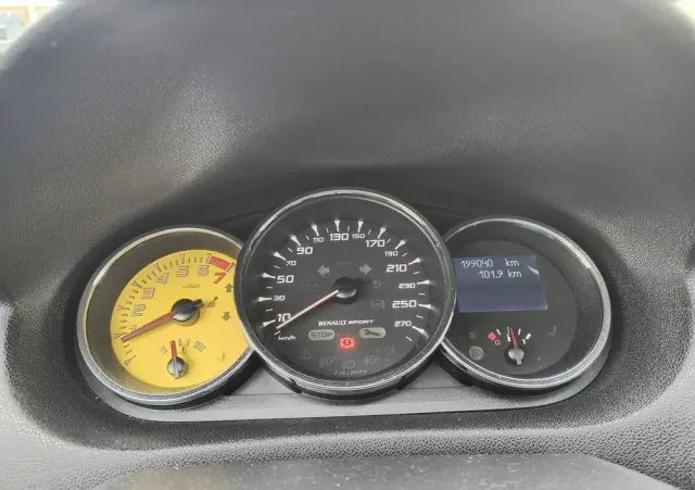 RENAULT Megane 2.0 16V RS