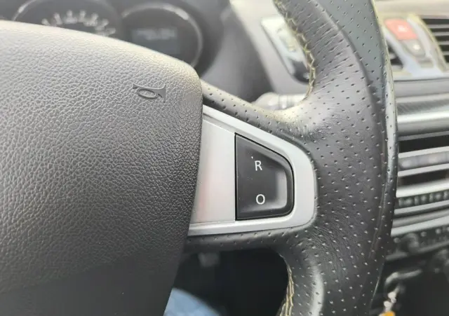 RENAULT Megane 2.0 16V RS