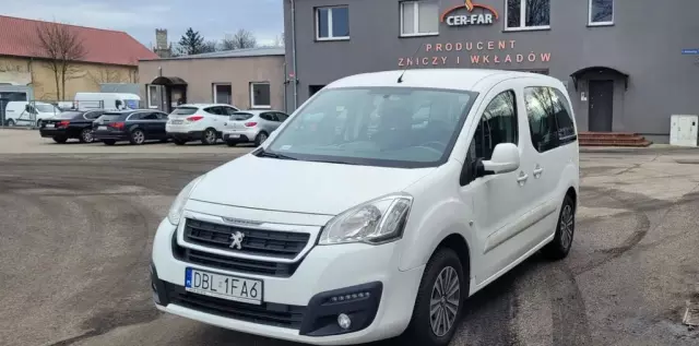 PEUGEOT Partner 