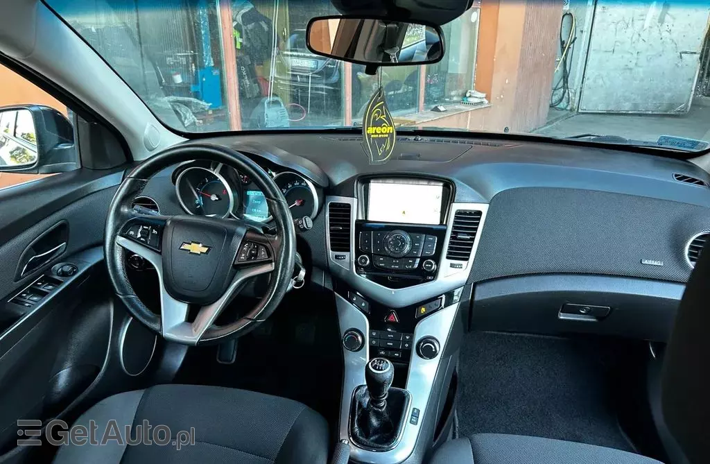 CHEVROLET Cruze 