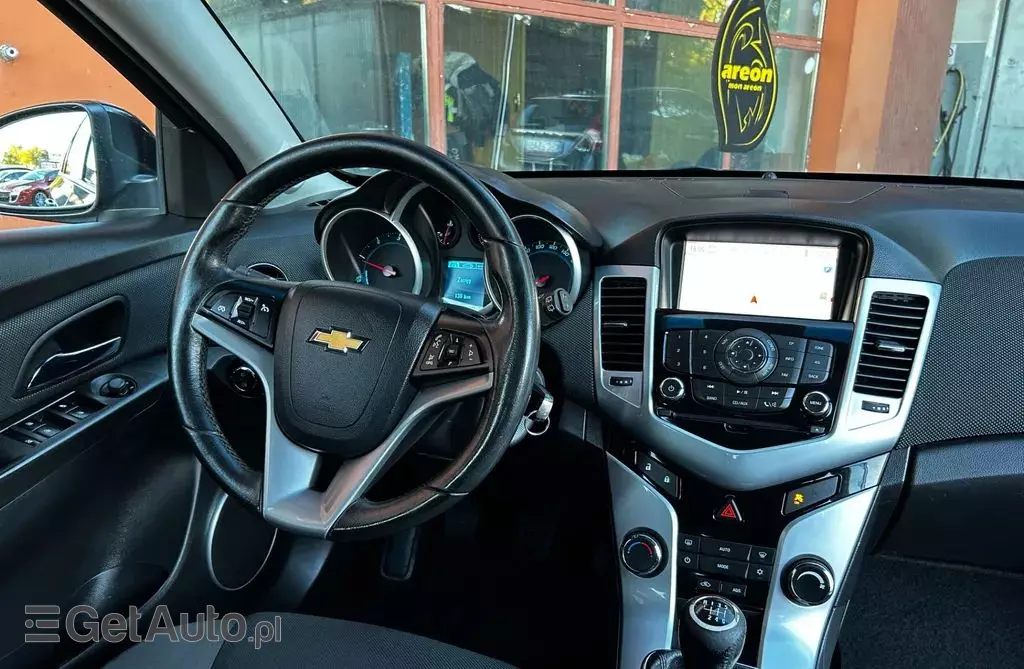 CHEVROLET Cruze 