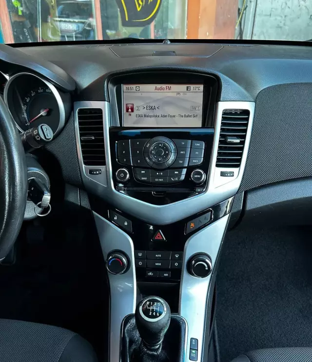 CHEVROLET Cruze 