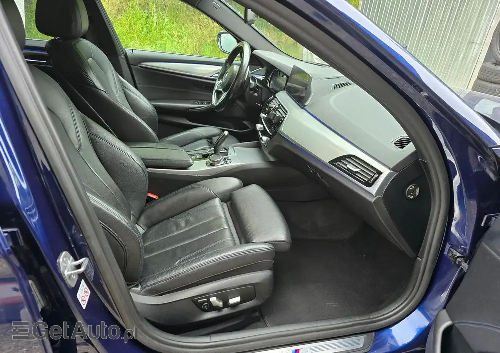 BMW Seria 5 525d M Sport sport