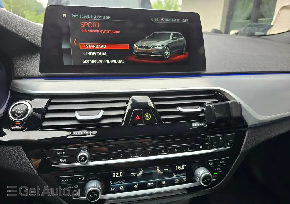 BMW Seria 5 525d M Sport sport