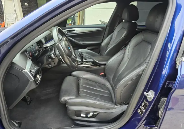 BMW Seria 5 525d M Sport sport