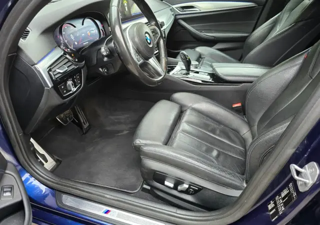 BMW Seria 5 525d M Sport sport