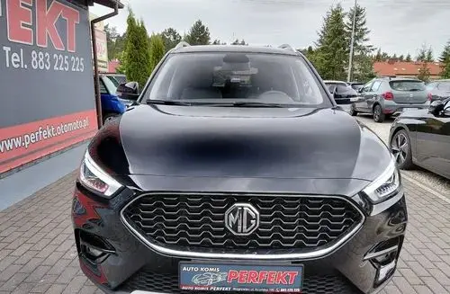 MG ZS 