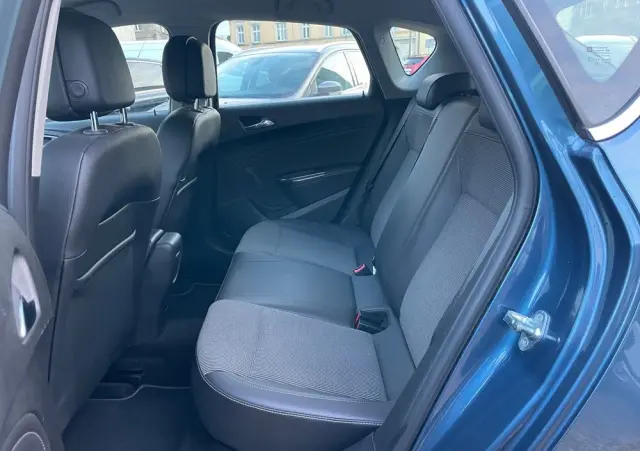 OPEL Astra 1.4 Turbo Edition
