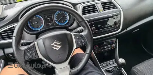 SUZUKI Sx4 S-cross 