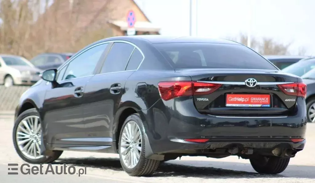 TOYOTA Avensis 