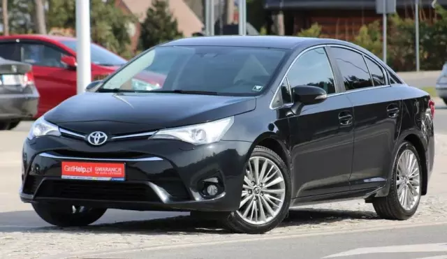 TOYOTA Avensis 