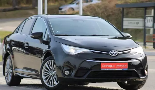 TOYOTA Avensis 