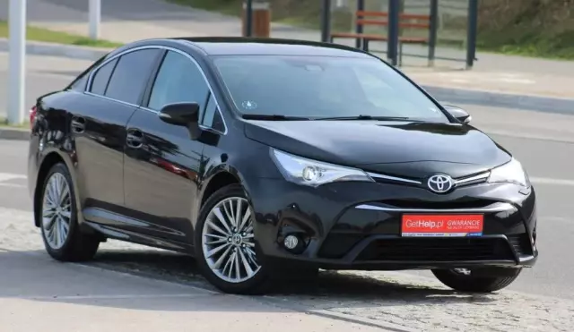 TOYOTA Avensis 