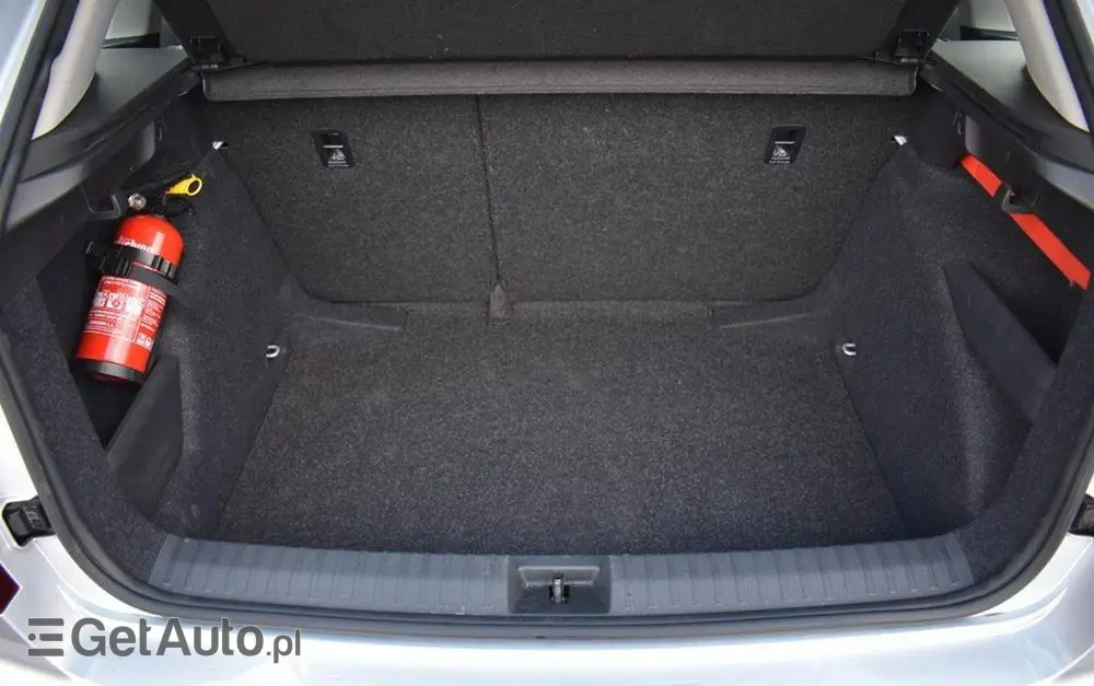 SKODA Kamiq 1.0 TSI Selection DSG