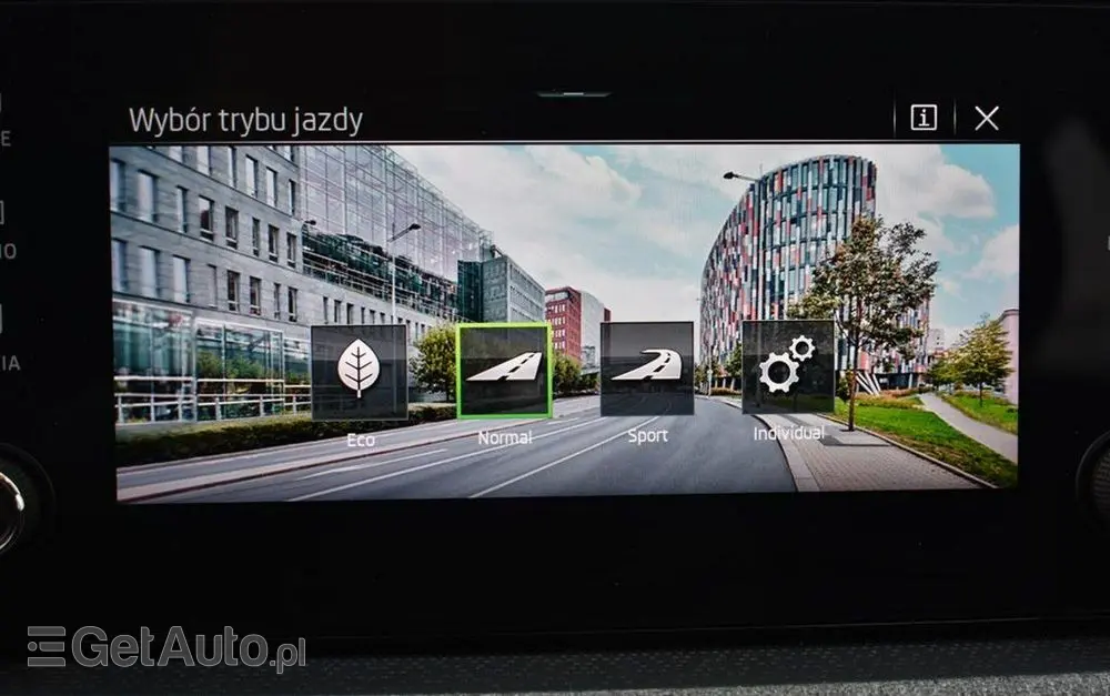 SKODA Kamiq 1.0 TSI Selection DSG