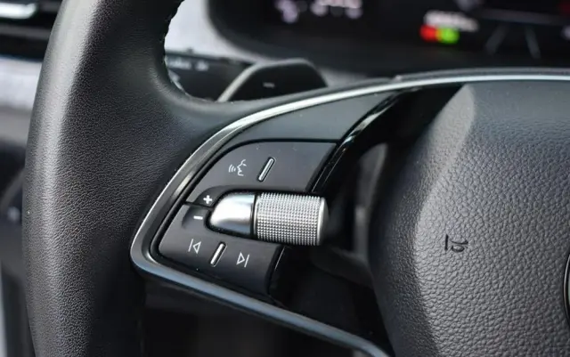 SKODA Kamiq 1.0 TSI Selection DSG