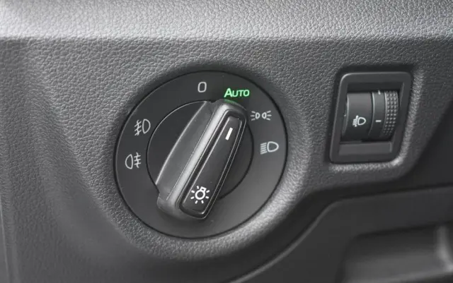 SKODA Kamiq 1.0 TSI Selection DSG