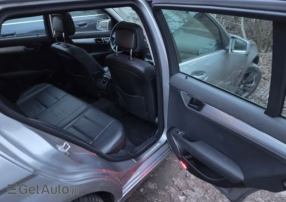 MERCEDES-BENZ Klasa C 350 CDI DPF 7G-TRONIC Avantgarde