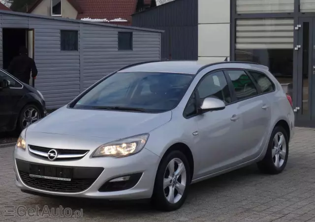 OPEL Astra 1.6 CDTI Active