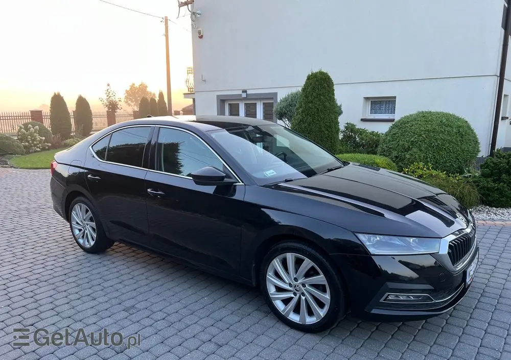 SKODA Octavia 2.0 TDI SCR Style DSG