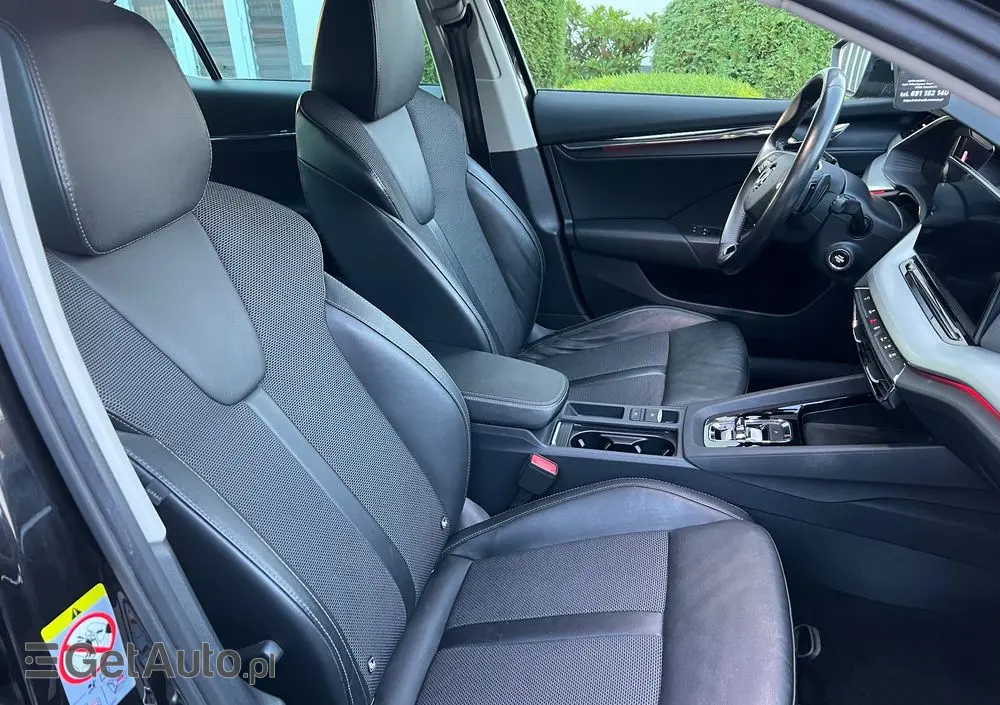 SKODA Octavia 2.0 TDI SCR Style DSG