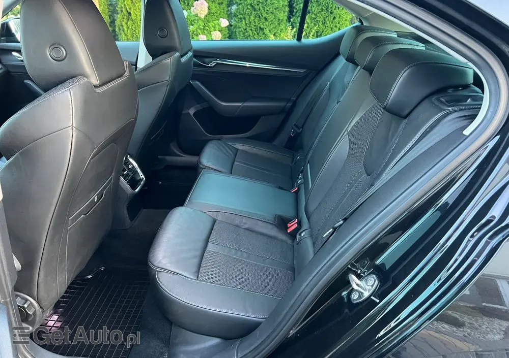 SKODA Octavia 2.0 TDI SCR Style DSG