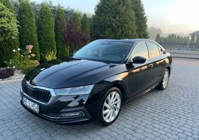 SKODA Octavia 2.0 TDI SCR Style DSG
