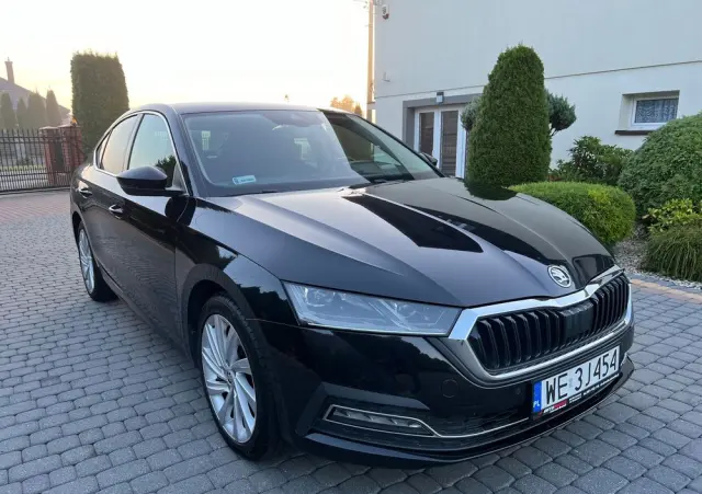 SKODA Octavia 2.0 TDI SCR Style DSG