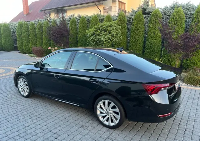 SKODA Octavia 2.0 TDI SCR Style DSG