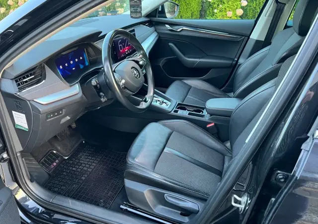 SKODA Octavia 2.0 TDI SCR Style DSG