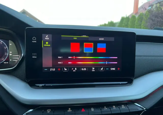 SKODA Octavia 2.0 TDI SCR Style DSG