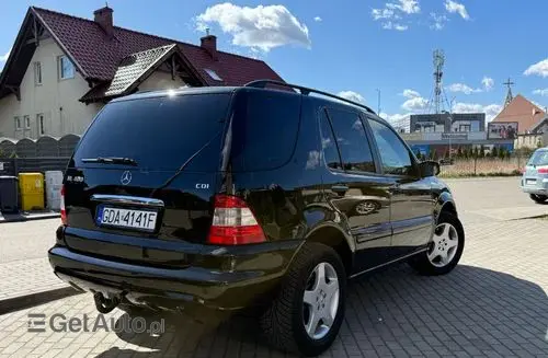 MERCEDES-BENZ ML 