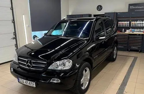MERCEDES-BENZ ML 