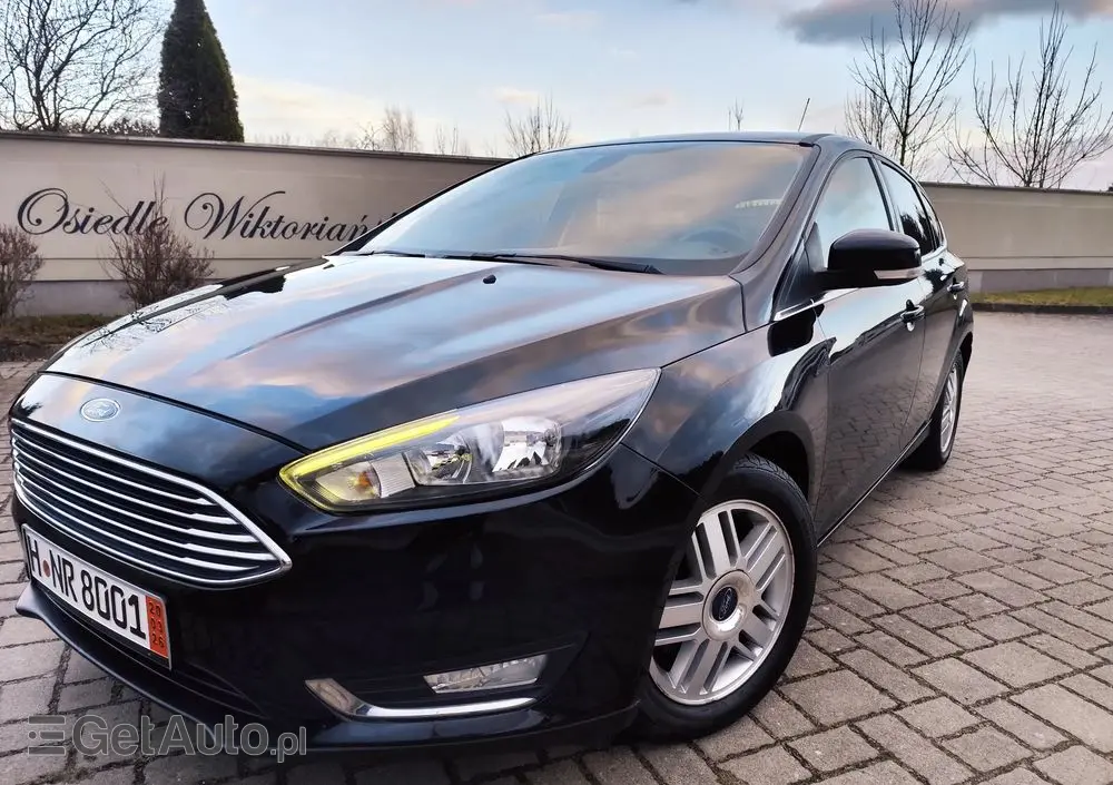 FORD Focus 1.0 EcoBoost Titanium